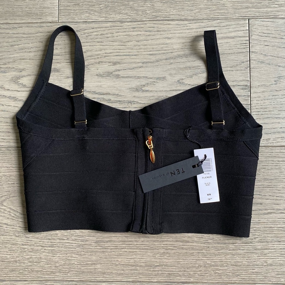 NEW Aritzia Black Crop Top - Picture 5 of 6